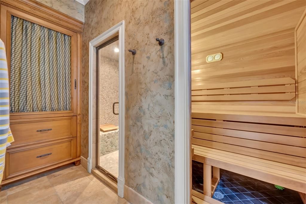 For Sale: $6,800,000 (5 beds, 5 baths, 10010 Square Feet)