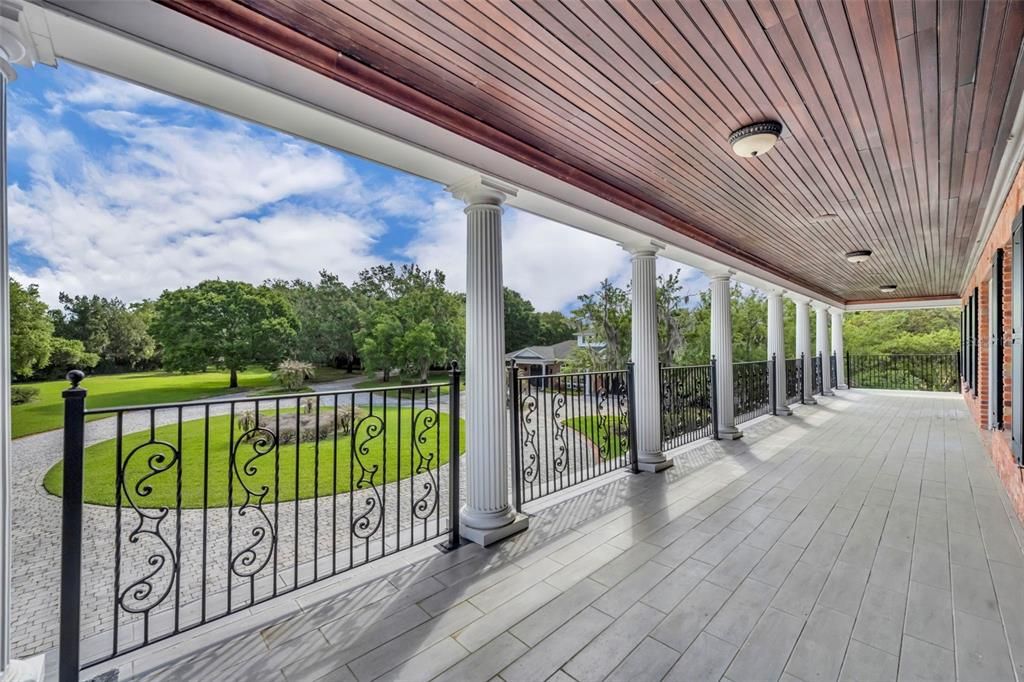 For Sale: $6,800,000 (5 beds, 5 baths, 10010 Square Feet)