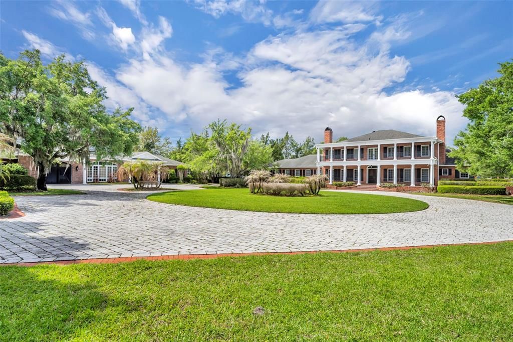 For Sale: $6,800,000 (5 beds, 5 baths, 10010 Square Feet)