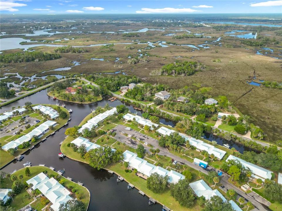 En Venta: $235,000 (2 camas, 2 baños, 1600 Pies cuadrados)