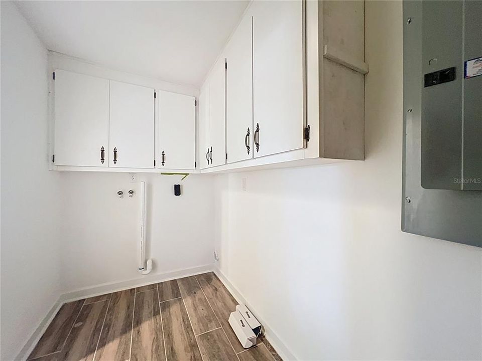 En Venta: $235,000 (2 camas, 2 baños, 1600 Pies cuadrados)