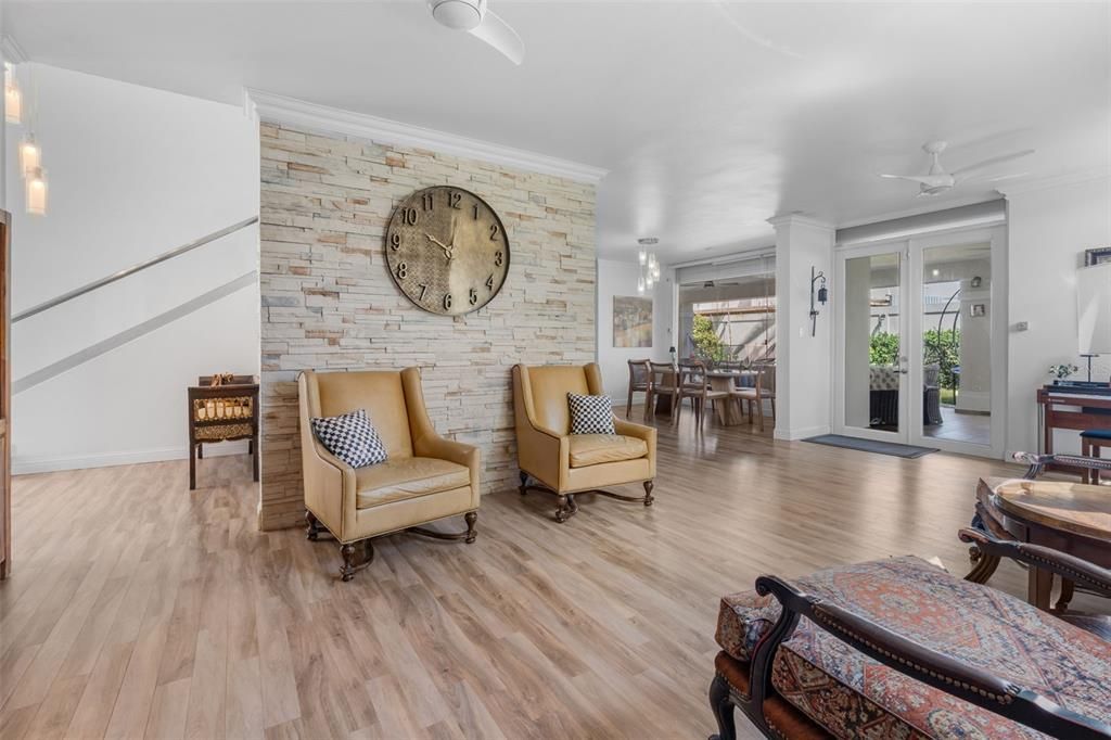 For Sale: $1,395,000 (5 beds, 3 baths, 4318 Square Feet)