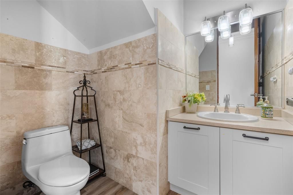 For Sale: $1,395,000 (5 beds, 3 baths, 4318 Square Feet)