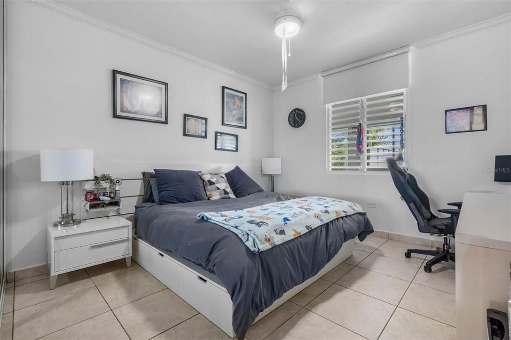 For Sale: $1,395,000 (5 beds, 3 baths, 4318 Square Feet)