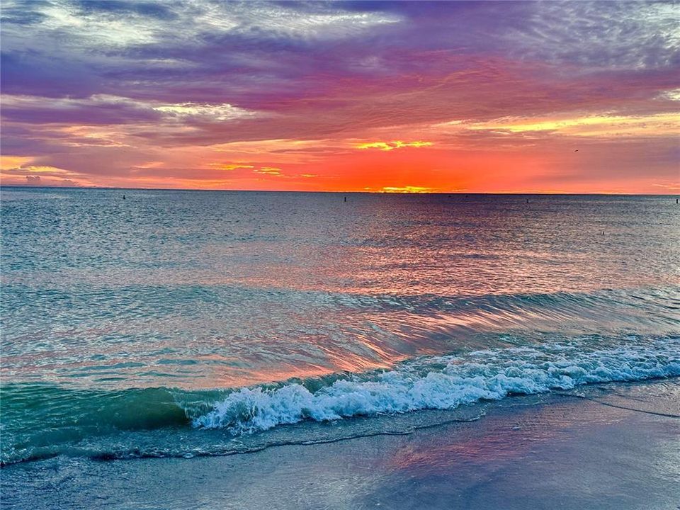 待售: $970,000 (3 贝兹, 2 浴室, 1130 平方英尺)