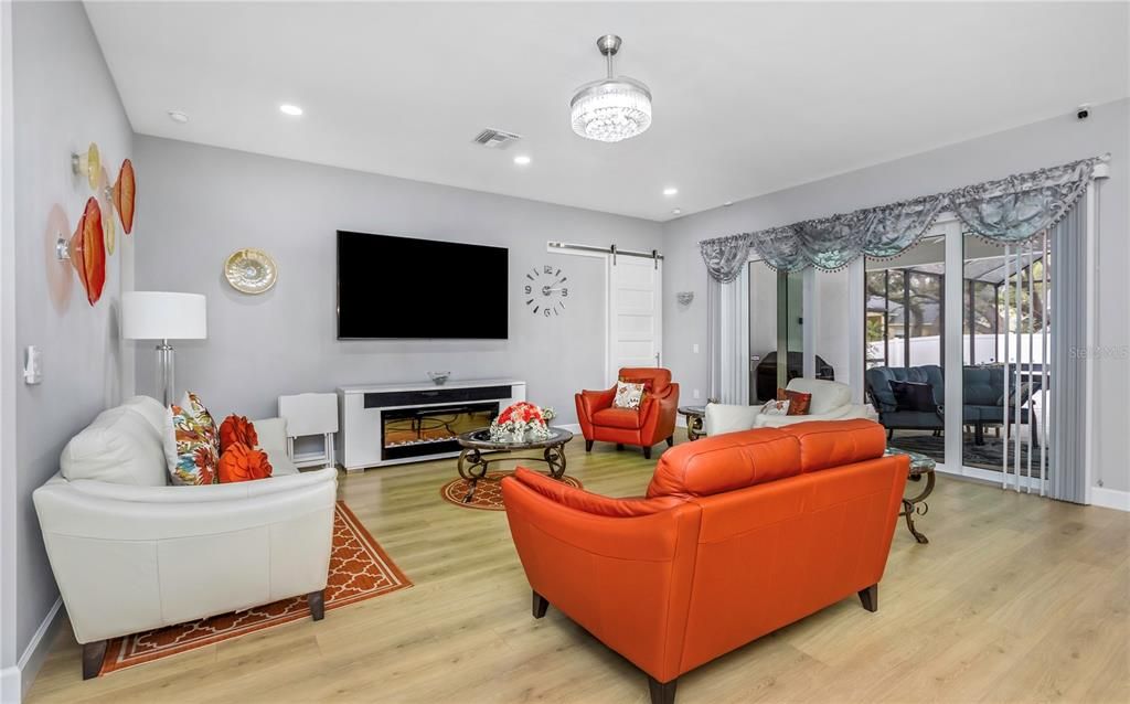 En Venta: $1,115,000 (4 camas, 2 baños, 2666 Pies cuadrados)