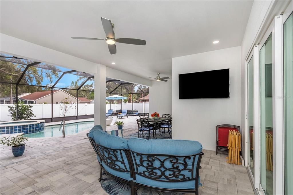 En Venta: $1,115,000 (4 camas, 2 baños, 2666 Pies cuadrados)