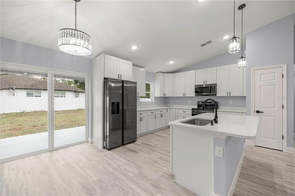 Active With Contract: $292,500 (3 beds, 2 baths, 1508 Square Feet)