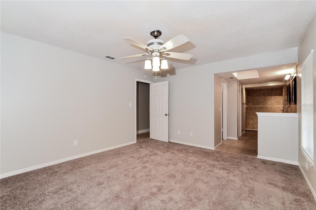 出租: $2,780 (5 贝兹, 3 浴室, 1512 平方英尺)