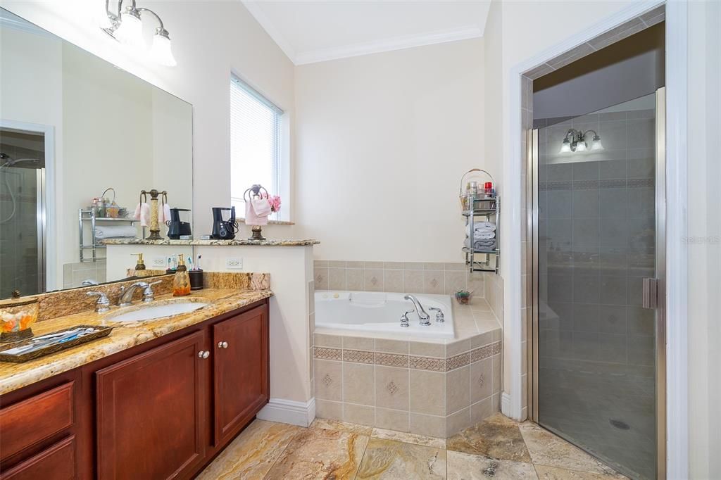 В аренду: $2,695 (4 спален, 3 ванн, 2282 Квадратных фут)