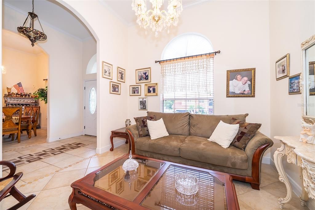 В аренду: $2,695 (4 спален, 3 ванн, 2282 Квадратных фут)