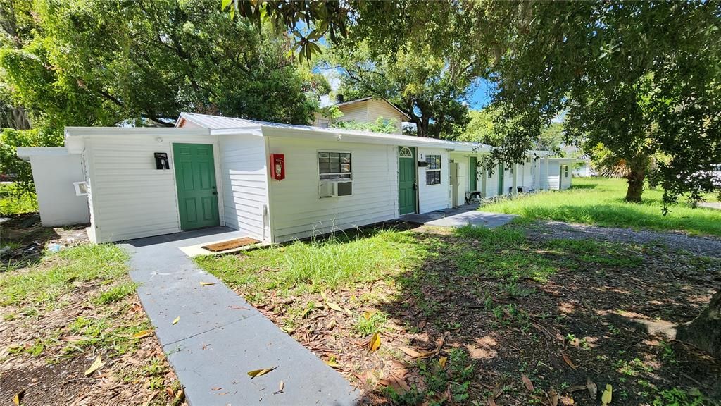 На продажу: $675,000 (8 спален, 0 ванн, 3336 Квадратных фут)