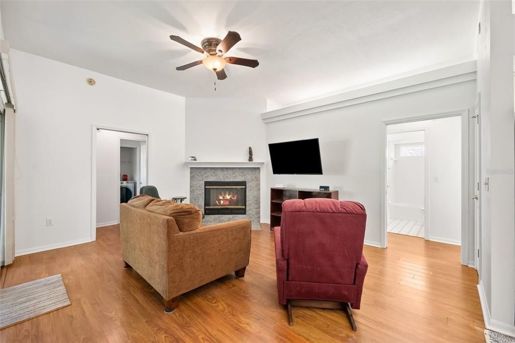 Active With Contract: $349,000 (4 beds, 3 baths, 1941 Square Feet)