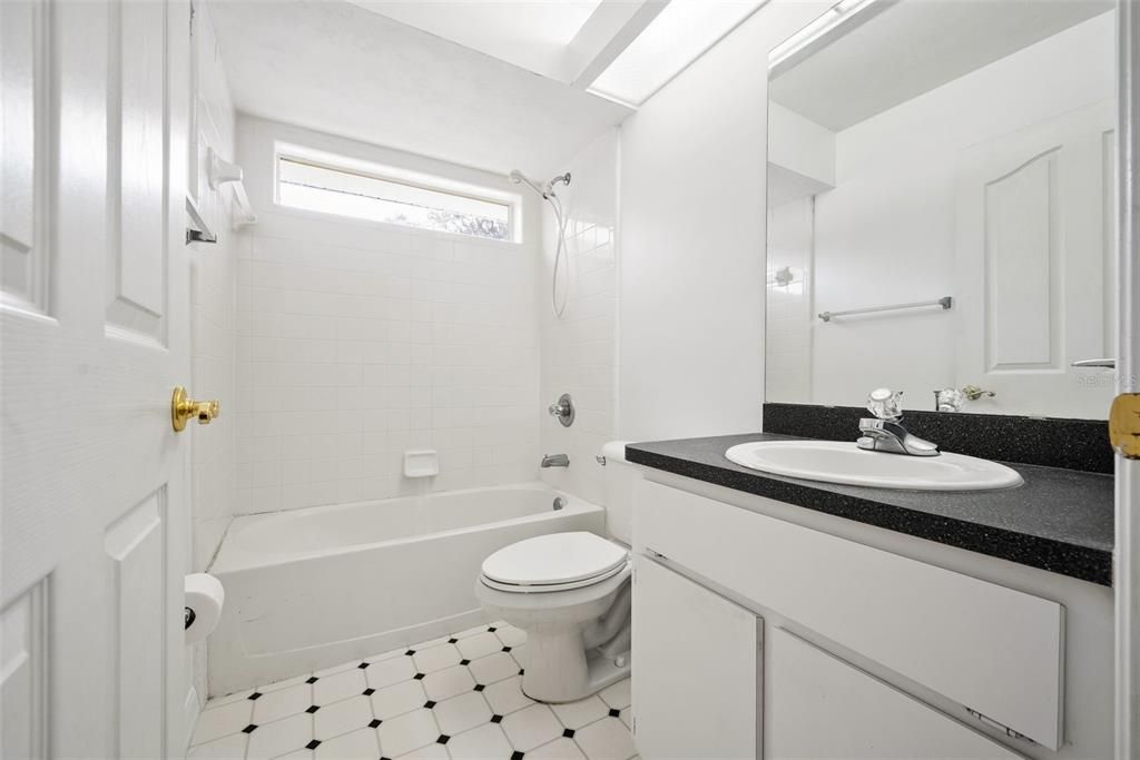 Active With Contract: $349,000 (4 beds, 3 baths, 1941 Square Feet)