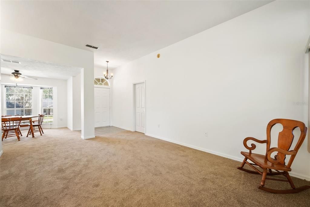 Active With Contract: $349,000 (4 beds, 3 baths, 1941 Square Feet)