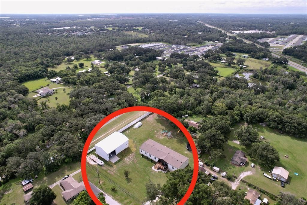 合同活跃: $420,000 (4 贝兹, 2 浴室, 2052 平方英尺)