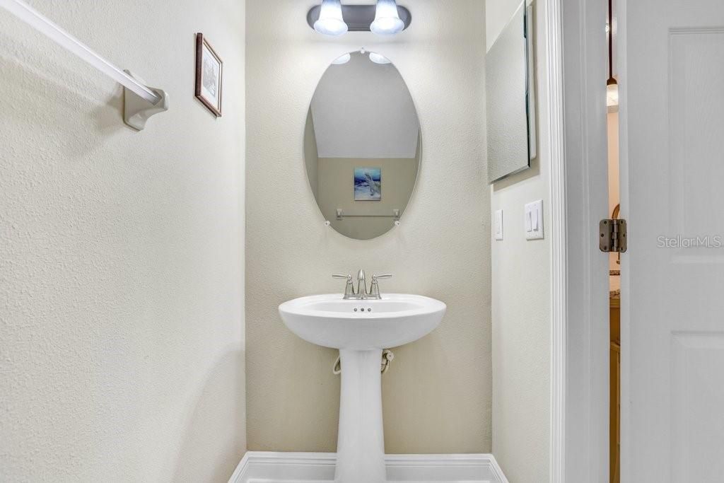 待售: $400,000 (2 贝兹, 2 浴室, 1632 平方英尺)