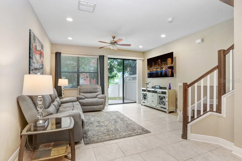 待售: $400,000 (2 贝兹, 2 浴室, 1632 平方英尺)