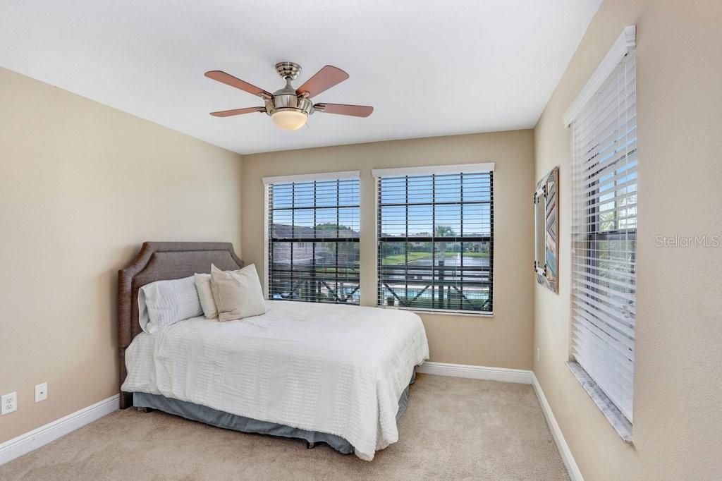 待售: $400,000 (2 贝兹, 2 浴室, 1632 平方英尺)