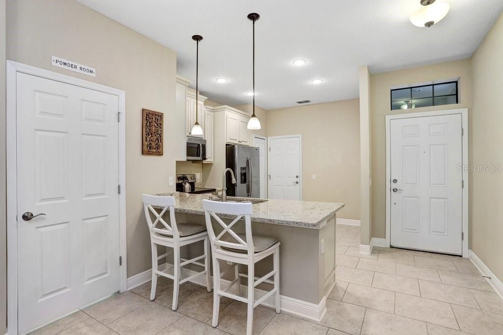 待售: $400,000 (2 贝兹, 2 浴室, 1632 平方英尺)