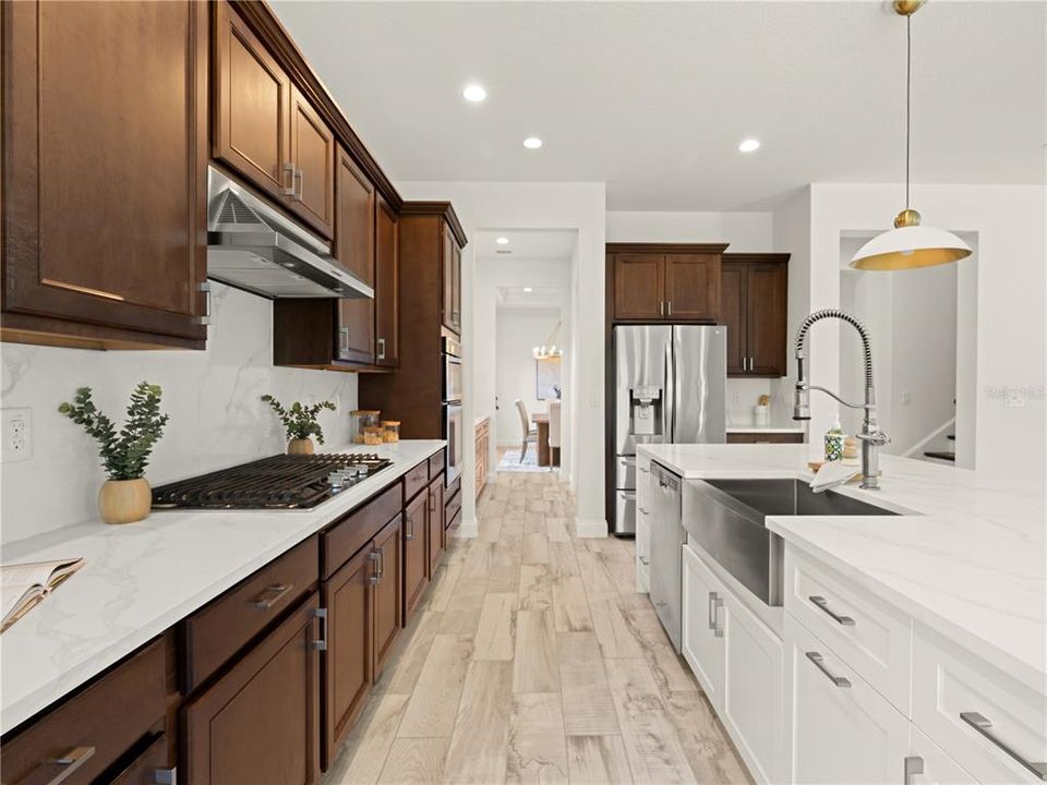 Active With Contract: $1,250,000 (5 beds, 4 baths, 3954 Square Feet)