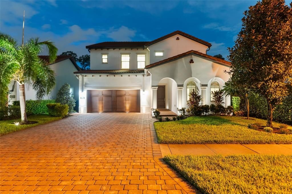 Active With Contract: $1,250,000 (5 beds, 4 baths, 3954 Square Feet)