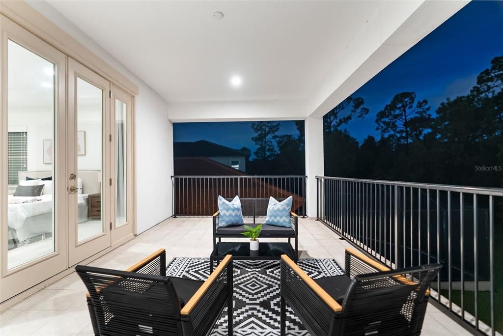 Active With Contract: $1,250,000 (5 beds, 4 baths, 3954 Square Feet)