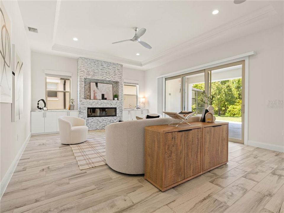 Active With Contract: $1,250,000 (5 beds, 4 baths, 3954 Square Feet)