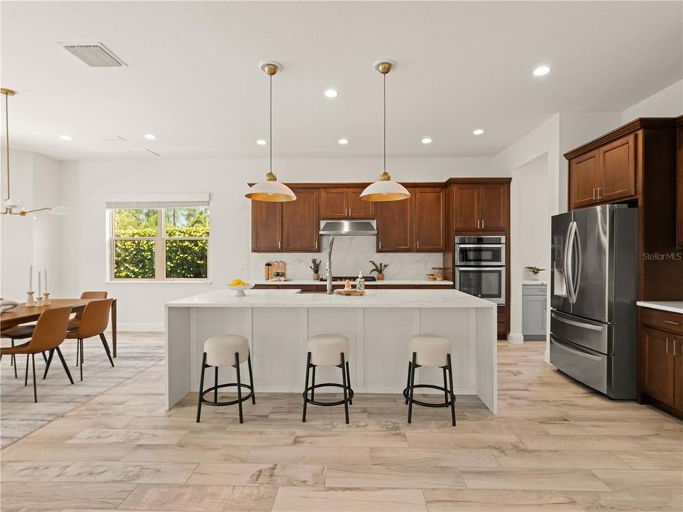 Active With Contract: $1,250,000 (5 beds, 4 baths, 3954 Square Feet)