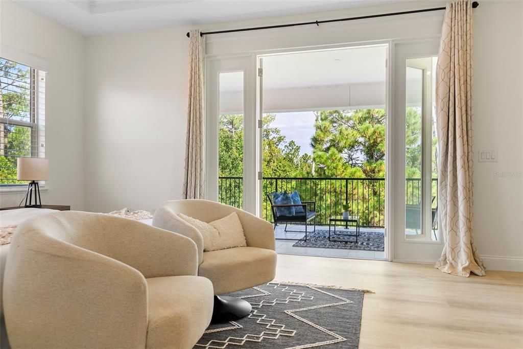 Active With Contract: $1,250,000 (5 beds, 4 baths, 3954 Square Feet)