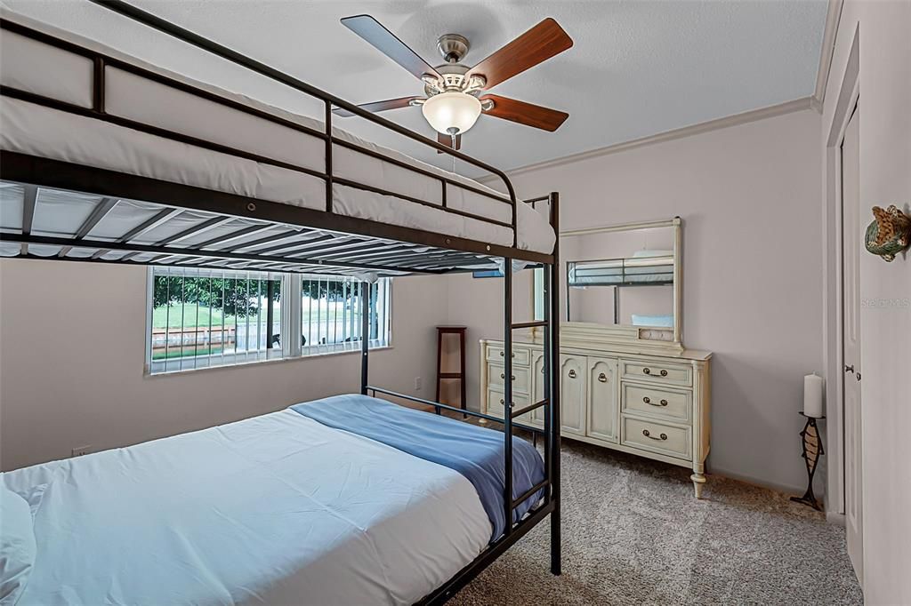 На продажу: $379,000 (3 спален, 2 ванн, 1720 Квадратных фут)