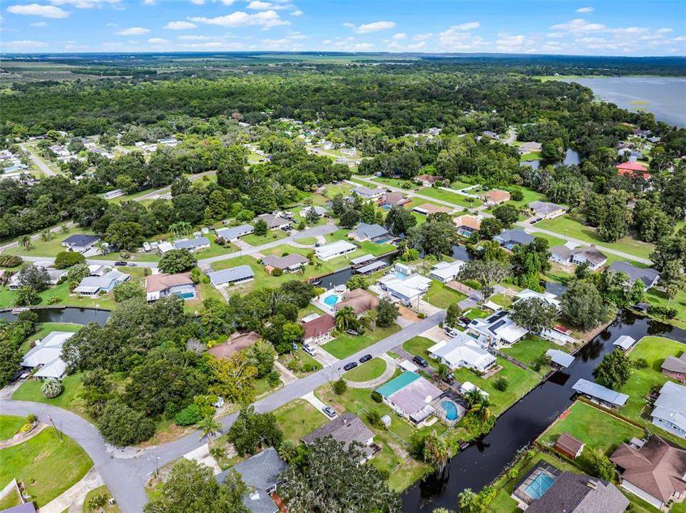 На продажу: $379,000 (3 спален, 2 ванн, 1720 Квадратных фут)