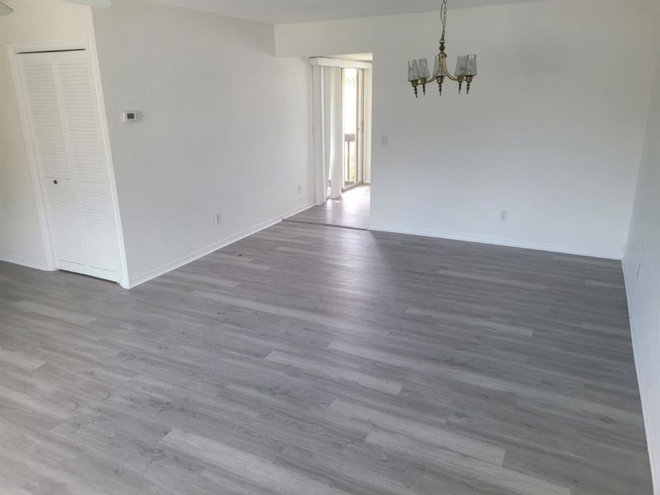 В аренду: $1,175 (2 спален, 2 ванн, 1046 Квадратных фут)