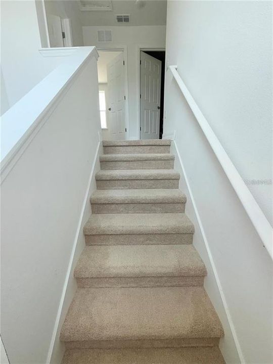 For Rent: $2,150 (3 beds, 2 baths, 1414 Square Feet)