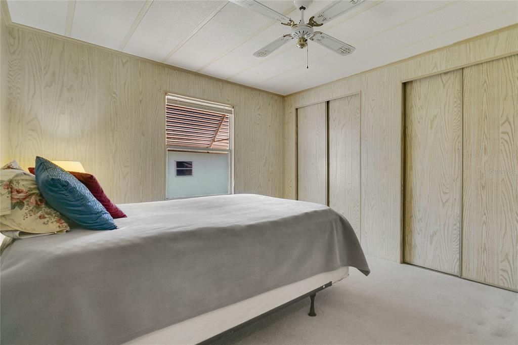 For Sale: $161,913 (2 beds, 2 baths, 1056 Square Feet)