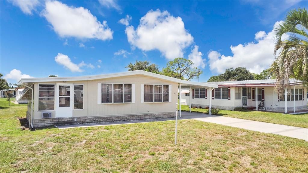 For Sale: $161,913 (2 beds, 2 baths, 1056 Square Feet)