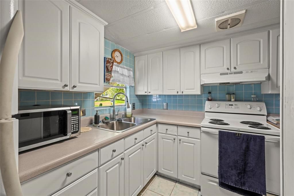 En Venta: $119,000 (2 camas, 2 baños, 965 Pies cuadrados)