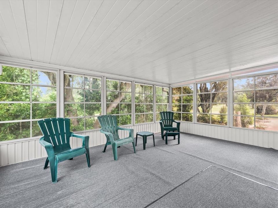 Activo con contrato: $185,000 (3 camas, 2 baños, 1296 Pies cuadrados)