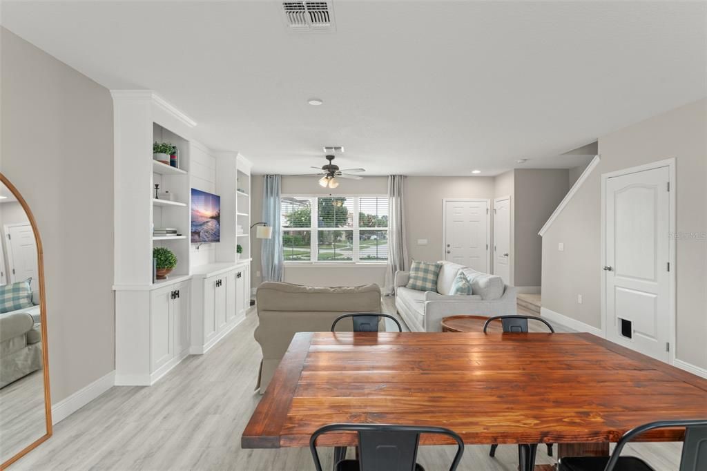 Activo con contrato: $299,500 (3 camas, 2 baños, 1584 Pies cuadrados)