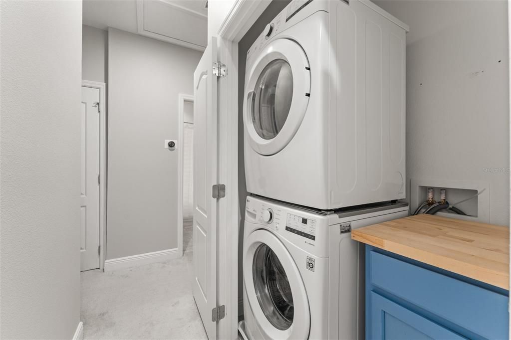 Activo con contrato: $299,500 (3 camas, 2 baños, 1584 Pies cuadrados)