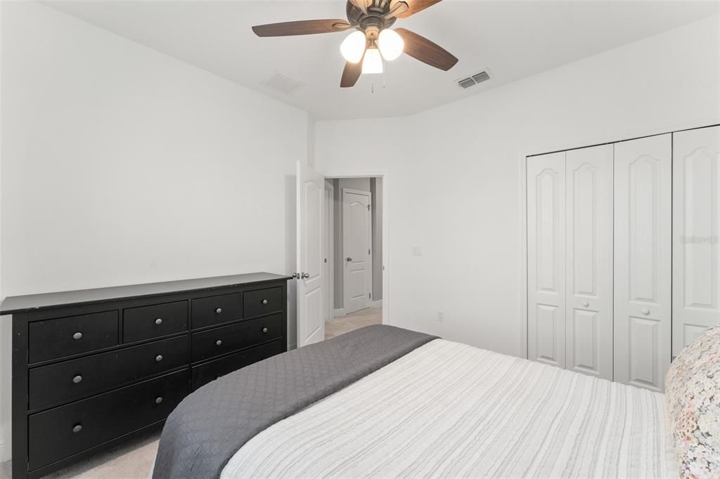 Activo con contrato: $299,500 (3 camas, 2 baños, 1584 Pies cuadrados)