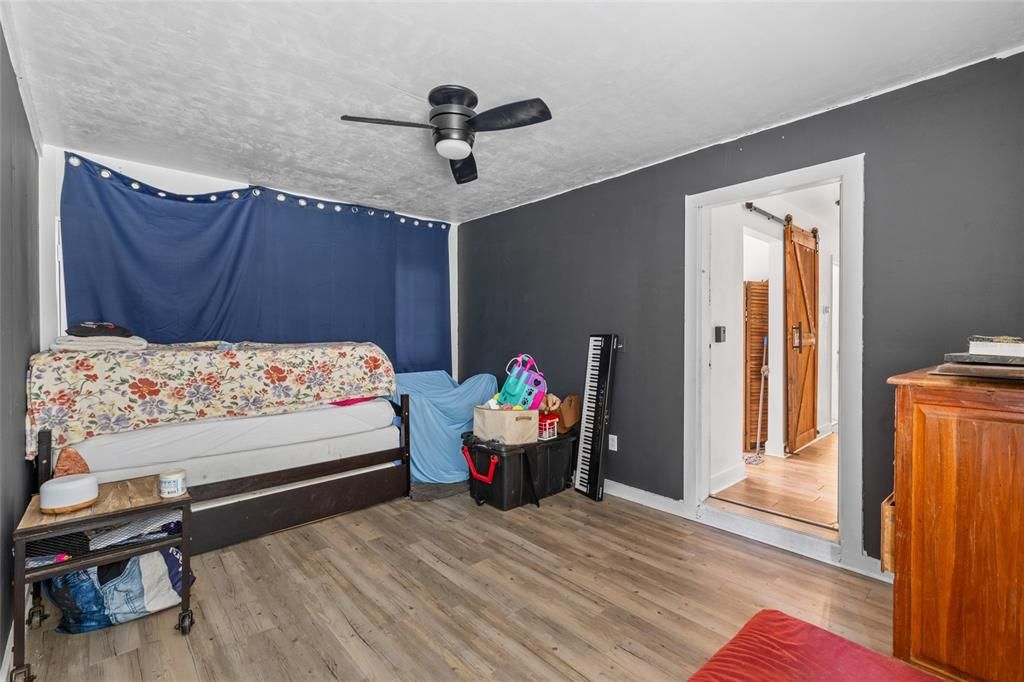 For Sale: $449,000 (3 beds, 2 baths, 2047 Square Feet)
