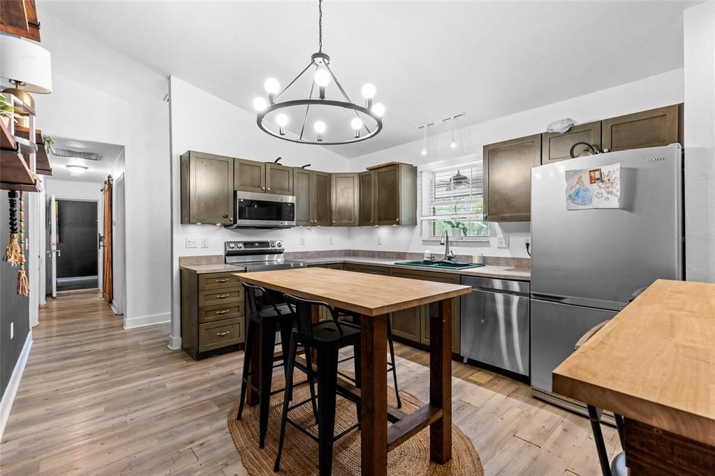 For Sale: $449,000 (3 beds, 2 baths, 2047 Square Feet)