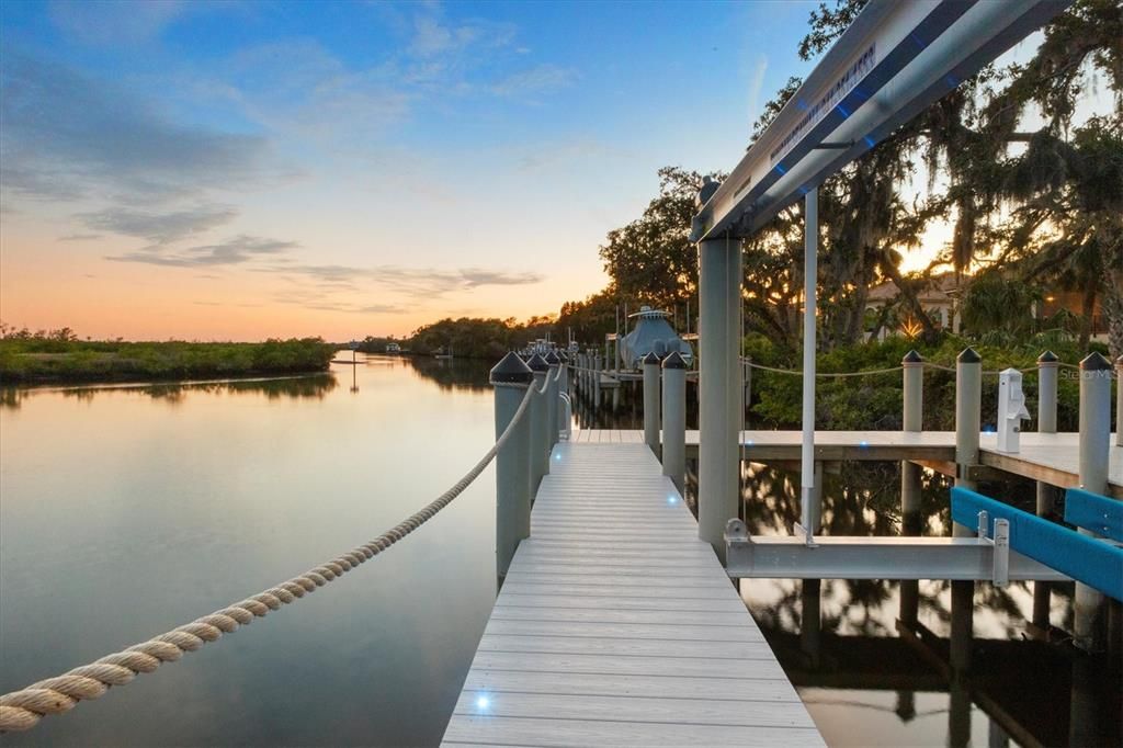 For Sale: $3,300,000 (4 beds, 4 baths, 3944 Square Feet)