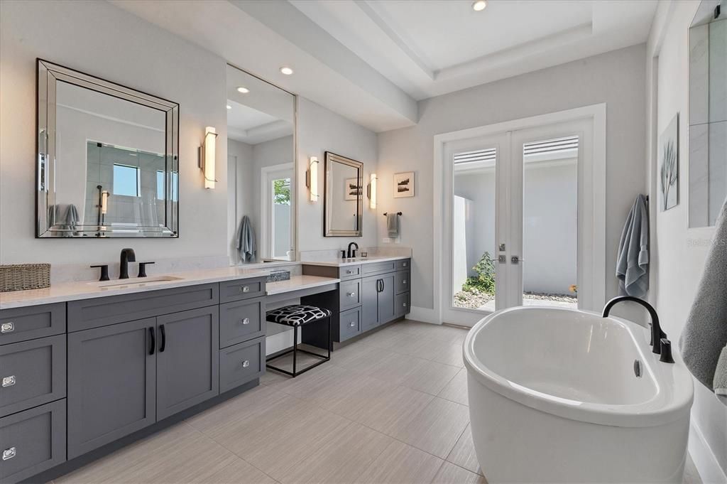 For Sale: $3,300,000 (4 beds, 4 baths, 3944 Square Feet)