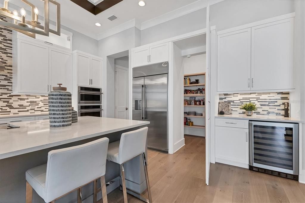 For Sale: $3,300,000 (4 beds, 4 baths, 3944 Square Feet)