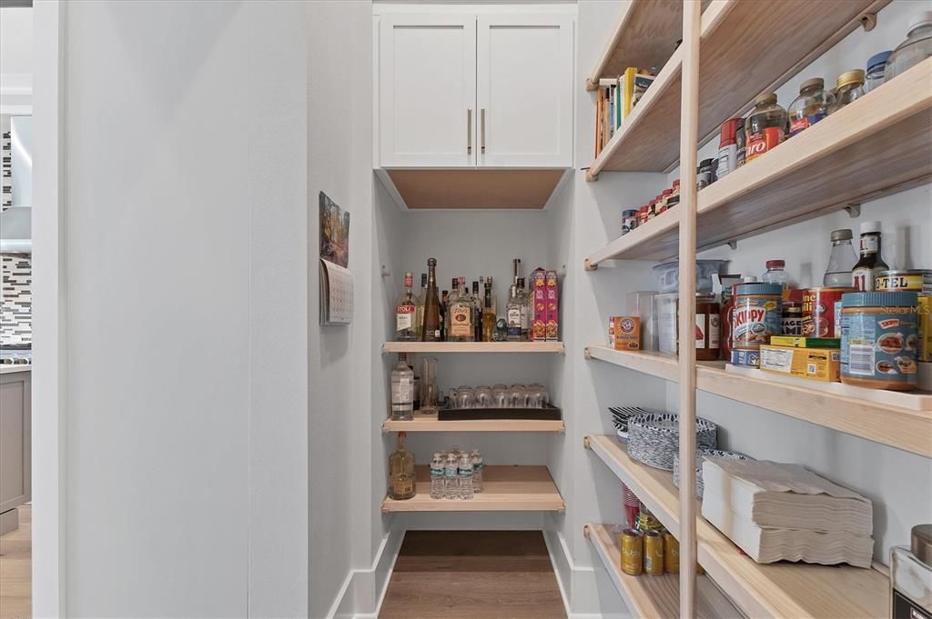 For Sale: $3,300,000 (4 beds, 4 baths, 3944 Square Feet)