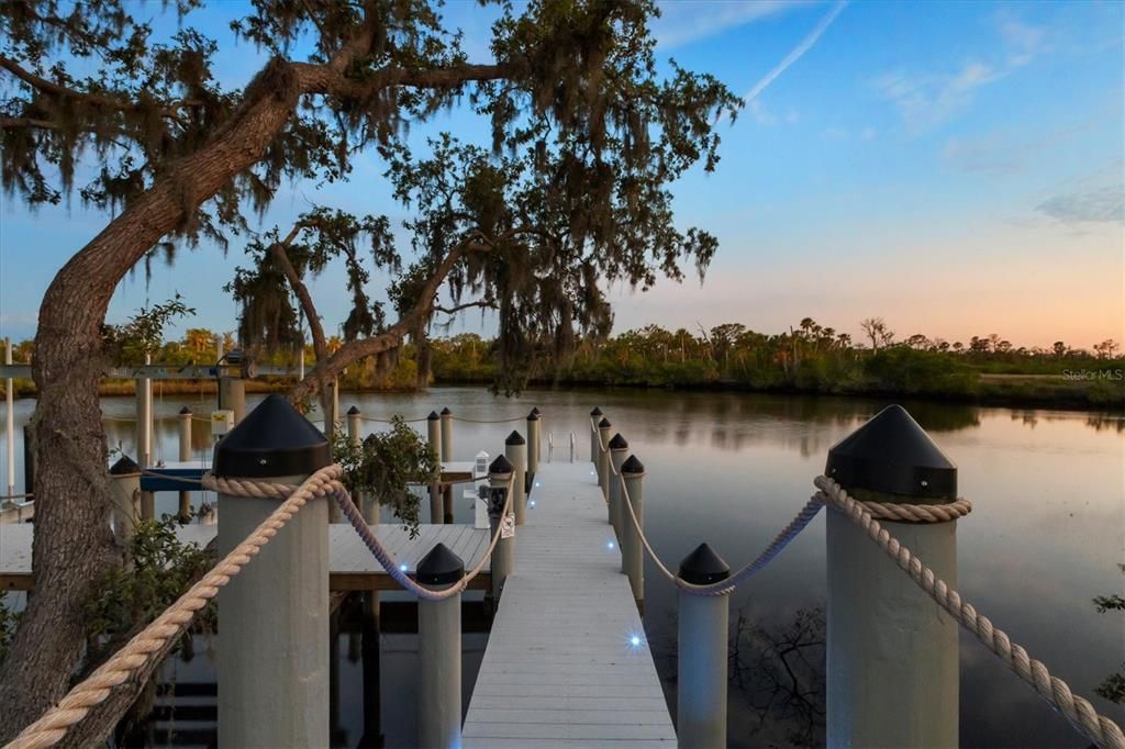 For Sale: $3,300,000 (4 beds, 4 baths, 3944 Square Feet)