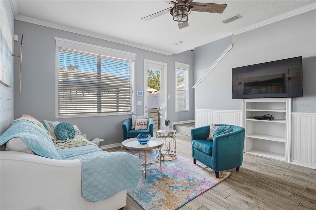 En Venta: $359,000 (2 camas, 2 baños, 1266 Pies cuadrados)