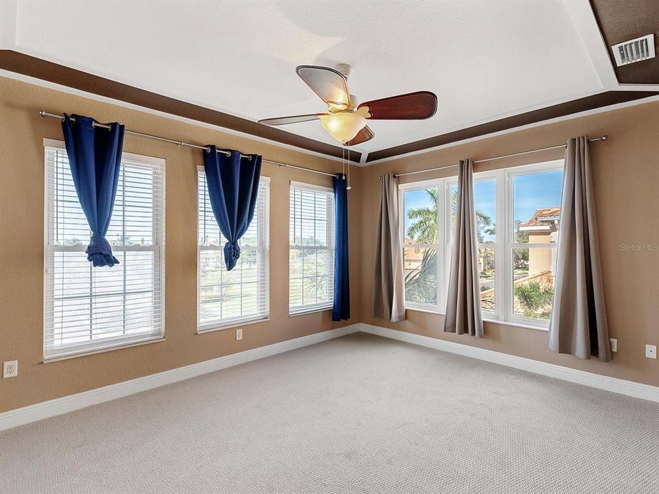 En Renta: $4,000 (4 camas, 4 baños, 4392 Pies cuadrados)